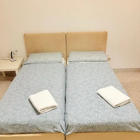 Alojamento de Acomodação e Pequeno-almoço Neborooms